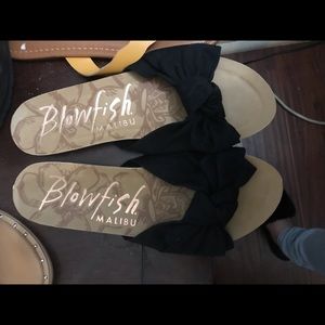 Blowfish black bowtie sandals
